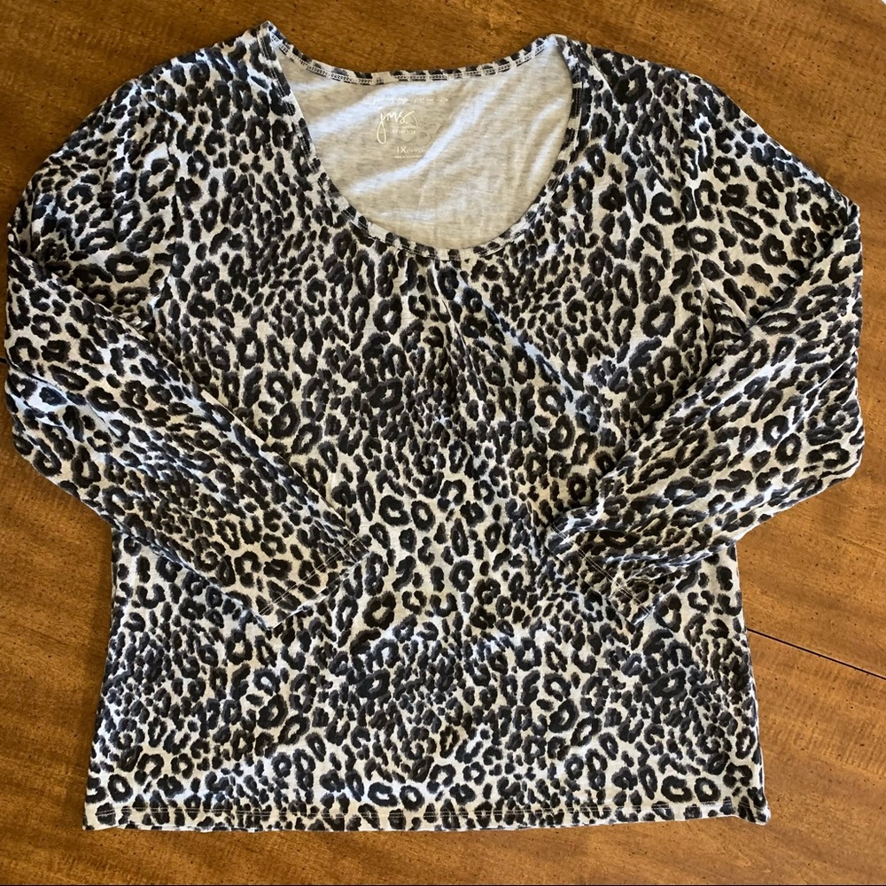 Just My Size Leopard Print Top